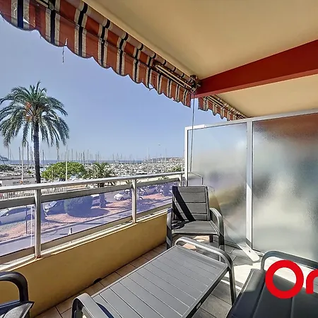 Apartment Renove Avec Terrasse, Climatisation Et Parking A - Fr-1-647-42 Menton